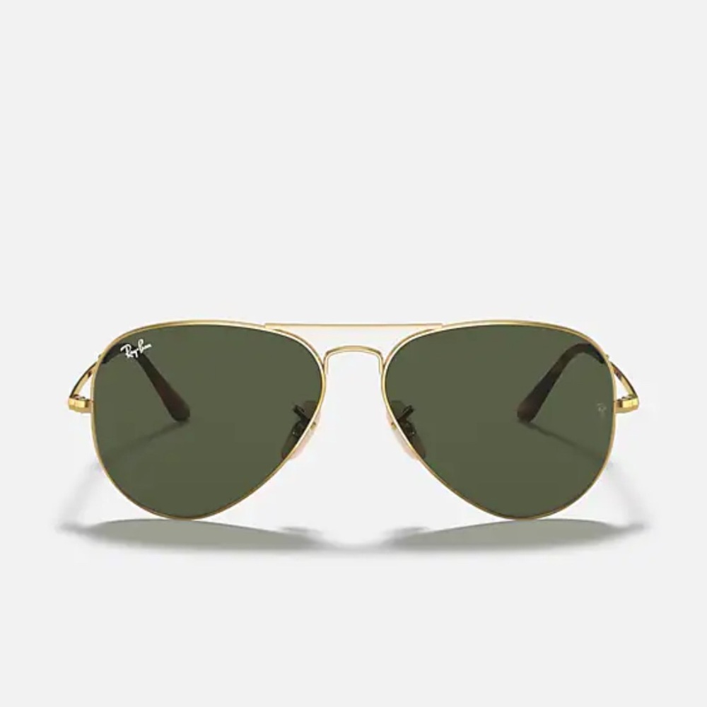 Ray-Ban Classic Gold Aviators with Green Lenses